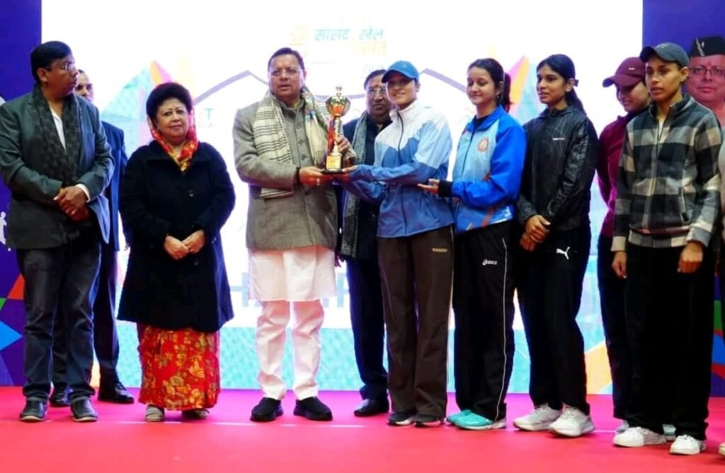 सांसद खेल महोत्सव के समापन समारोह में मुख्यमंत्री धामी ने किया प्रतिभाग