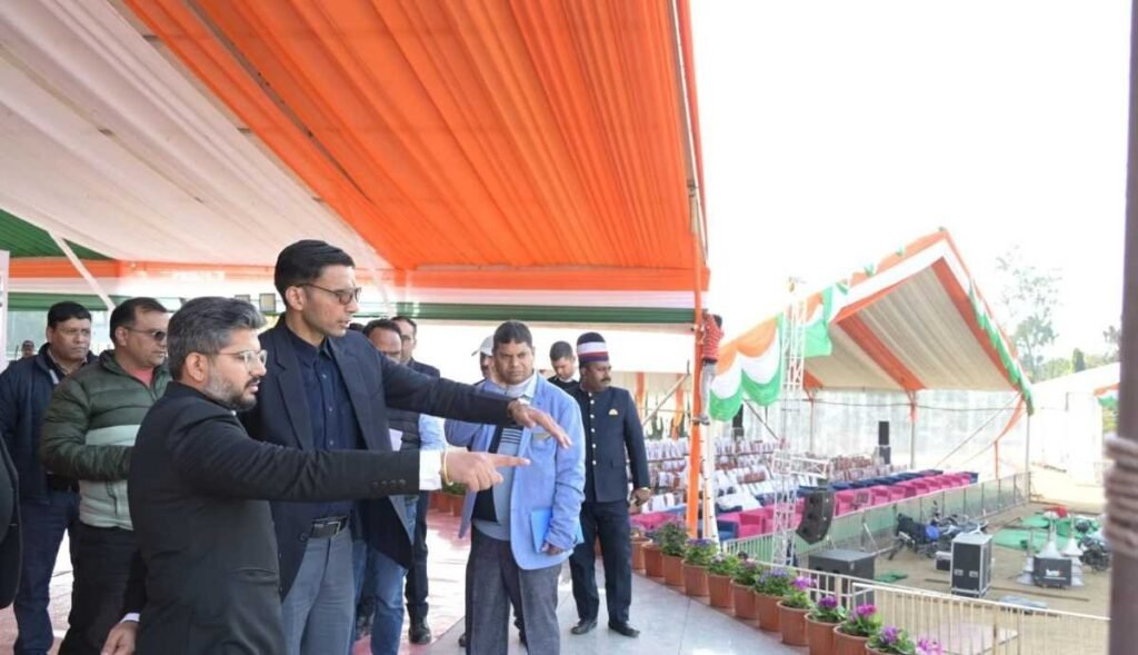 दून में गणतंत्र दिवस को भव्य एवं गरिमामय बनाने हेतु सभी तैयारियाँ पूरी, DM – SSP ने निरीक्षण कर परखी तैयारियां