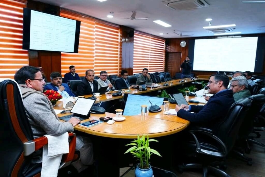 सिंचाई परियोजनाओं के अन्तर्गत रिवर प्रोटक्शन कार्य एवं डीसिल्टिंग की प्रगति की मुख्यमंत्री धामी ने की समीक्षा