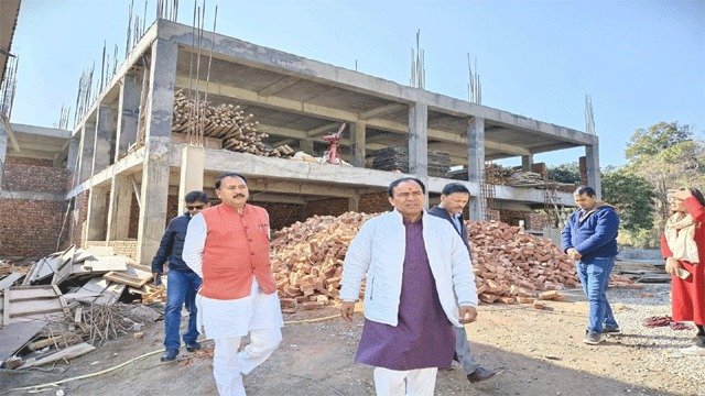 शिक्षा मंत्री डॉ. धन सिंह रावत ने डायट भीमताल का किया औचक निरीक्षण