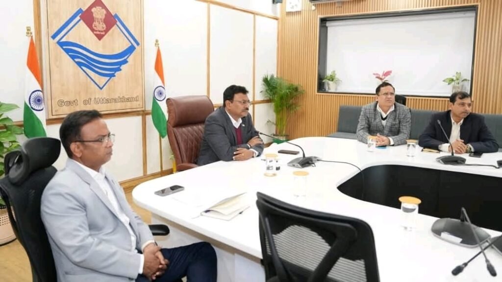 सचिव समिति की मुख्य सचिव आनंद बर्द्धन ने ली बैठक