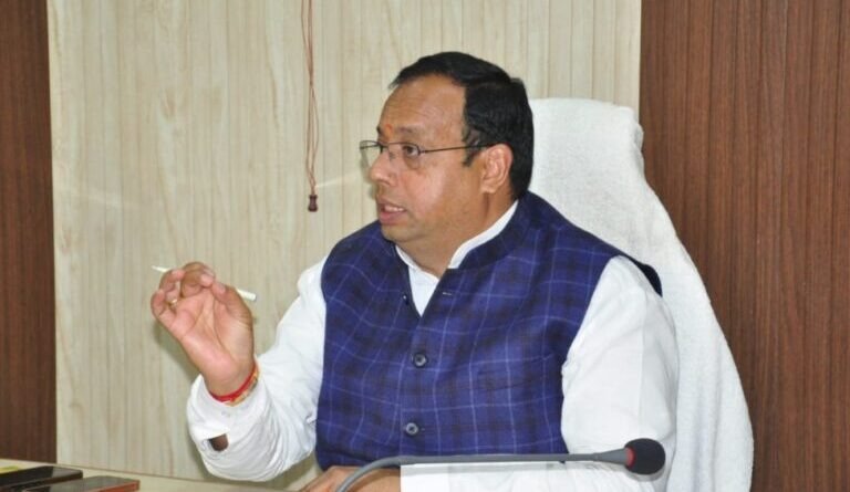 बीकेटीसी अध्यक्ष हेमंत द्विवेदी ने चारधाम यात्रा पूर्व तैयारियों की ली समीक्षा बैठक