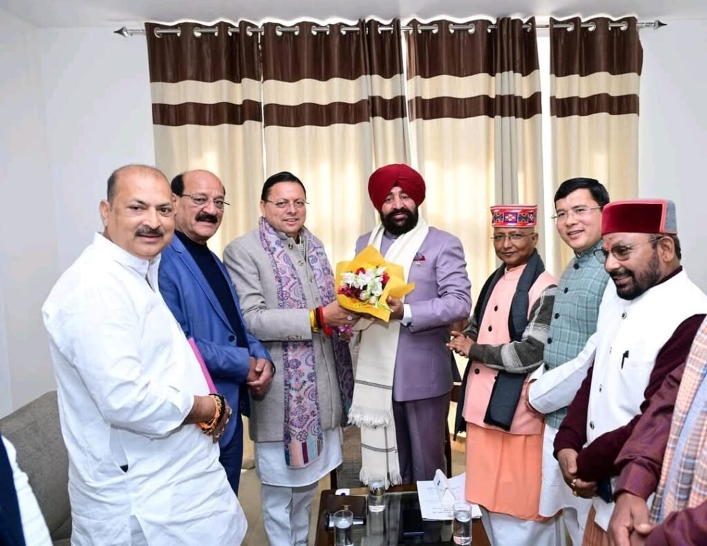 भराड़ीसैंण (गैरसैंण) में मुख्यमंत्री धामी ने राज्यपाल से की शिष्टाचार भेंट 