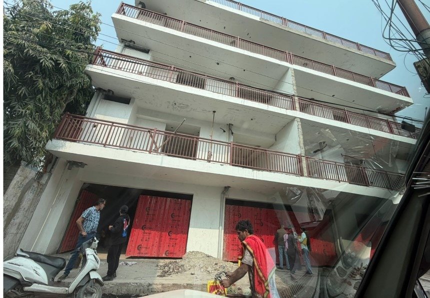 एमडीडीए की बड़ी कार्रवाई ,ऋषिकेश में अवैध बहुमंजिला इमारत सील, स्वीकृत मानचित्र के अनुरूप नहीं हो रहा था निर्माण