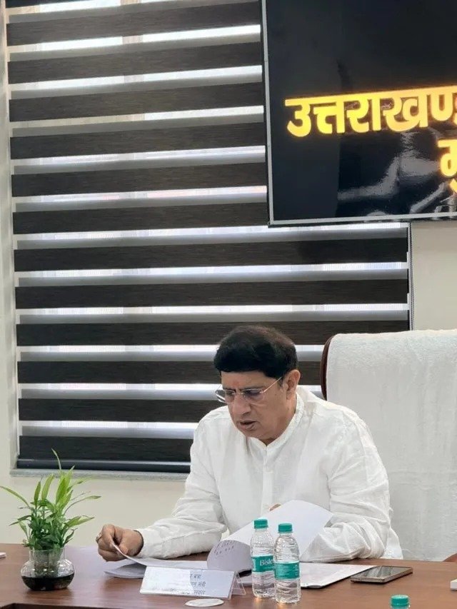 परिवहन मंत्री प्रदीप बत्रा ने UTC के कुल्हान, सहस्त्रधारा स्थित मुख्यालय का किया औपचारिक दौरा 