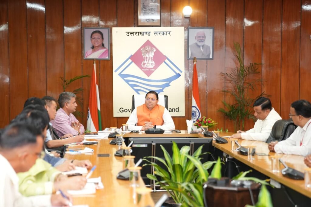 मुख्यमंत्री धामी ने क्रियान्वयन विभाग द्वारा तैयार की गई ‘मेरी योजना’ पुस्तक ऑडियो क्लिप का किया अनावरण