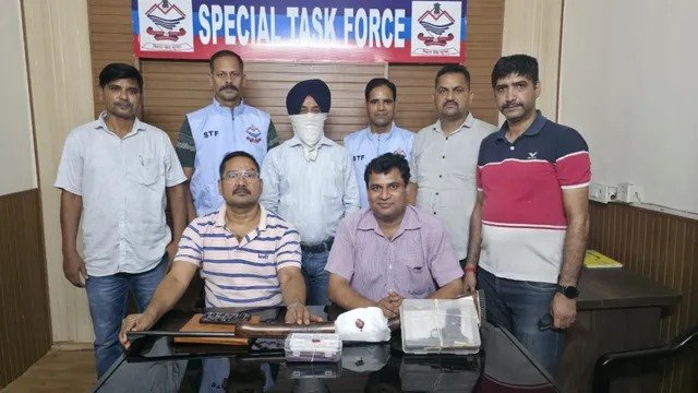 फर्जी शस्त्र लाइसेंस सिंडिकेट के विरुद्ध एसटीएफ की बड़ी कार्रवाई,13 वा आरोपी गिरफ्तार