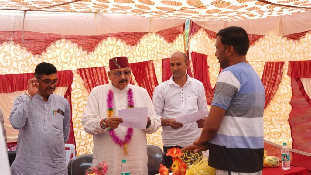 सेवा पखवाड़ा सरकार और जनता के बीच भरोसे का सेतु : पर्यटन मंत्री सतपाल महाराज