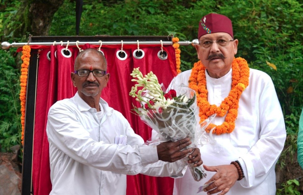 पर्यटन मंत्री सतपाल महाराज ने कुल्हाड में 123.18 लाख के मोटर मार्ग का किया शिलान्यास
