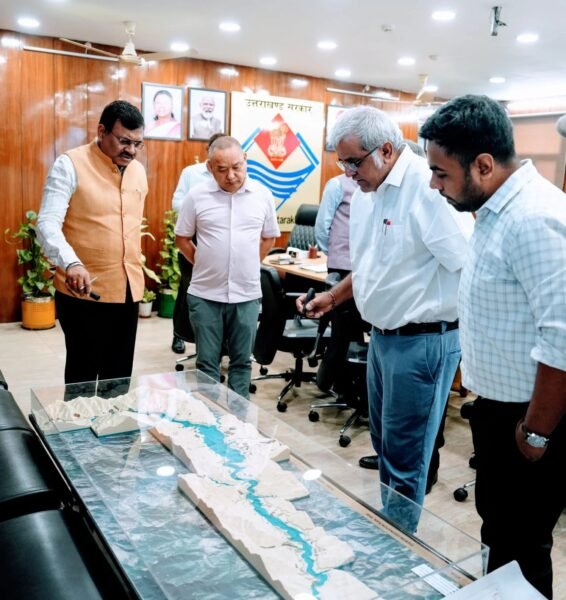 केदारनाथ में सेंट्रल स्ट्रीट की छह इमारतों का काम यात्रा सीजन के बाद प्राथमिकता से शुरू होगा, बदरीनाथ अस्पताल 15 दिन में शुरू करने की तैयारी