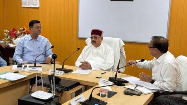 उत्तराखंड में क्षतिग्रस्त सड़कों की मरम्मत के लिए 461.87 करोड़ की जरूरत : लोक निर्माण मंत्री सतपाल महाराज