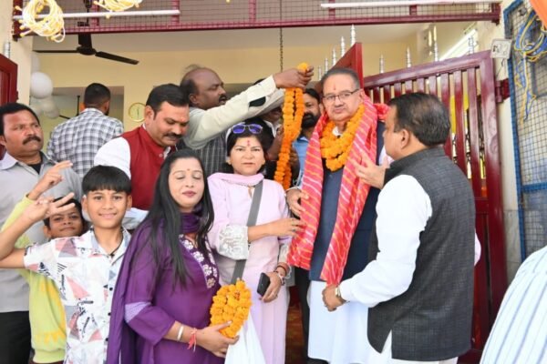 कैबिनेट मंत्री गणेश जोशी ने महर्षि वाल्मीकि जयंती पर किया नमन, प्रदेशवासियों को दी शुभकामनाएं