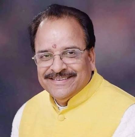 सांसद अजय भट्ट ने केंद्रीय मंत्री नितिन गडकरी से की मोहान से चौखुटिया तक मोटर मार्ग को राष्ट्रीय राजमार्ग-109 बनाने की मांग
